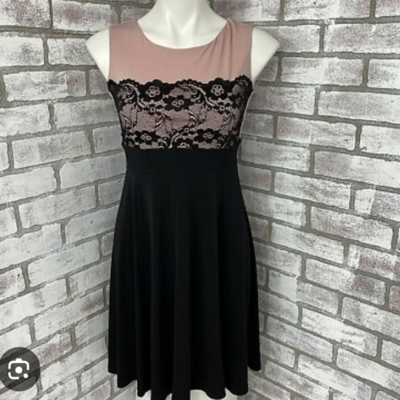 🐈‍⬛Elegant Black and Blush Pink  Dress - Picture 9 of 9